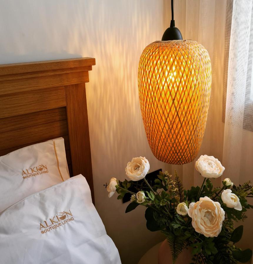 Vrasná Alkion Boutique Livingアパートホテル エクステリア 写真