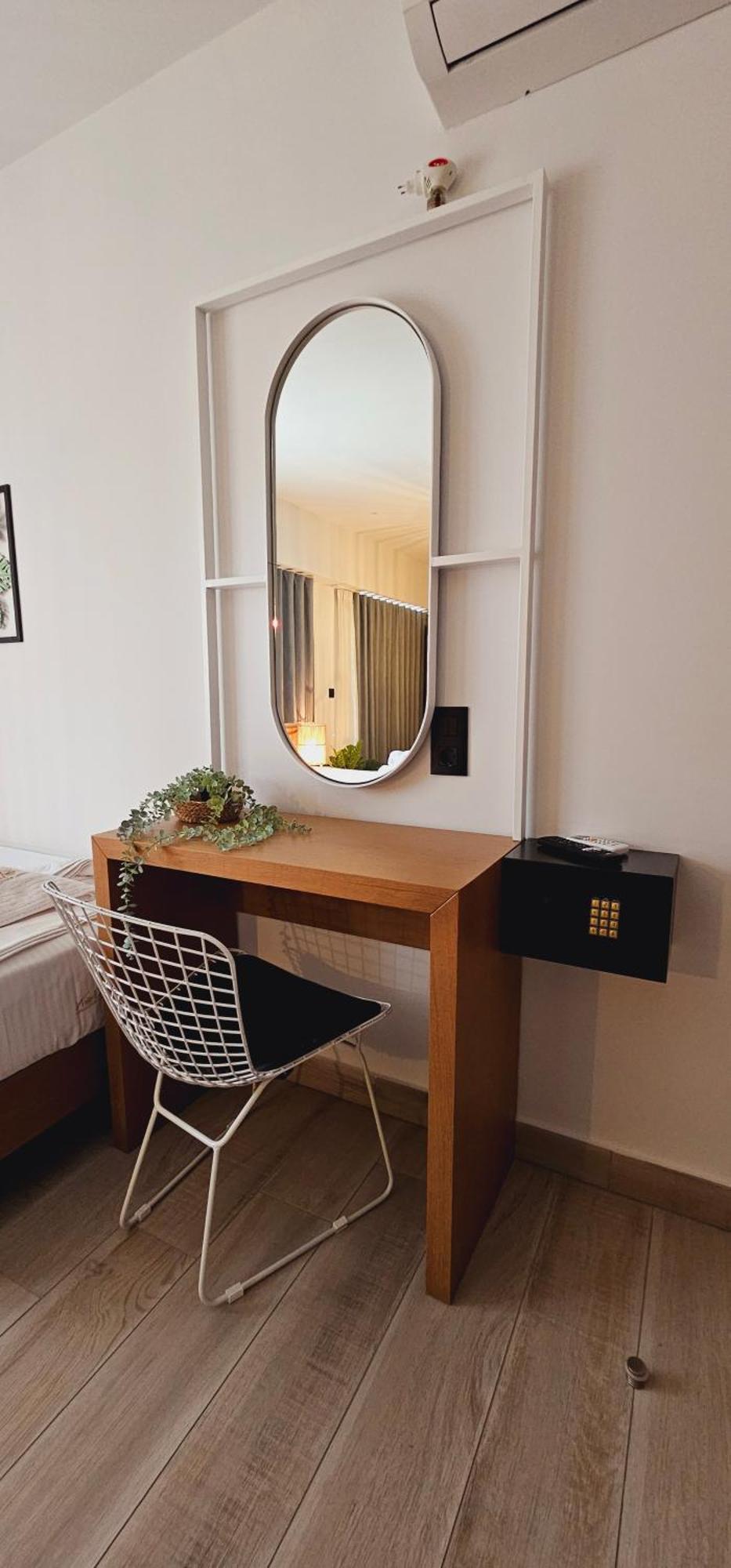 Vrasná Alkion Boutique Livingアパートホテル エクステリア 写真